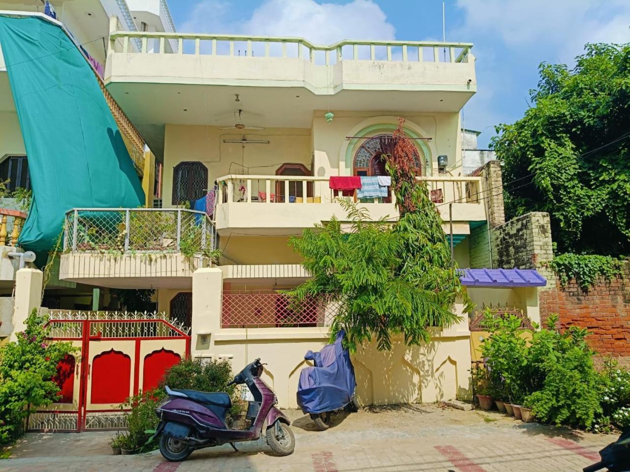 Agrawal Stay Home Varanasi Eksteriør billede